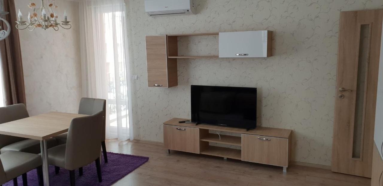 South Coast Apartments Shumen Exteriör bild