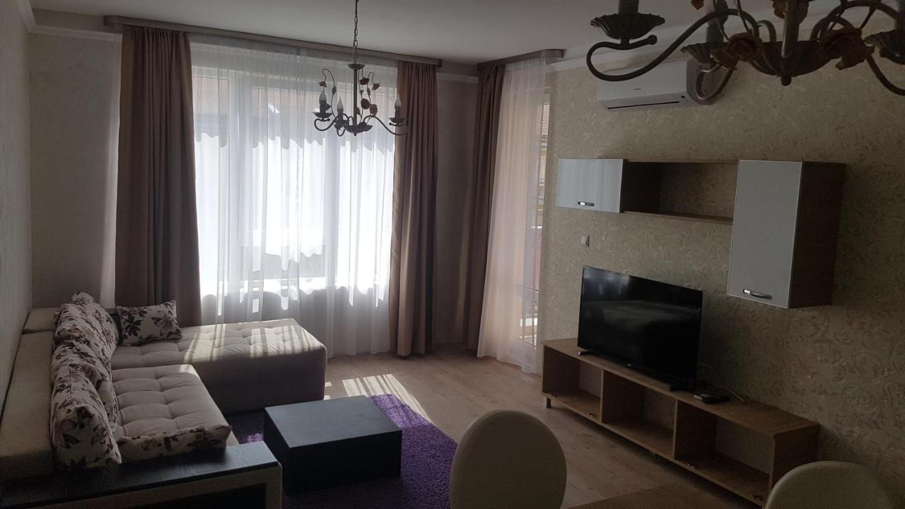 South Coast Apartments Shumen Exteriör bild